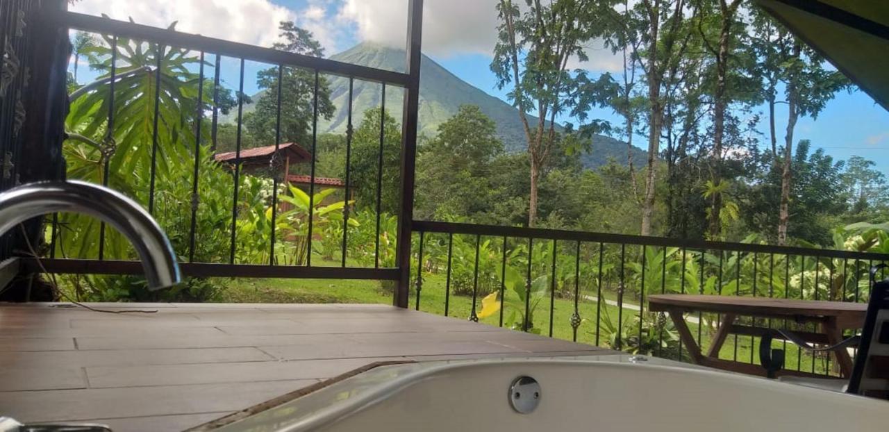 Tropical Suites & Villas La Fortuna Eksteriør billede