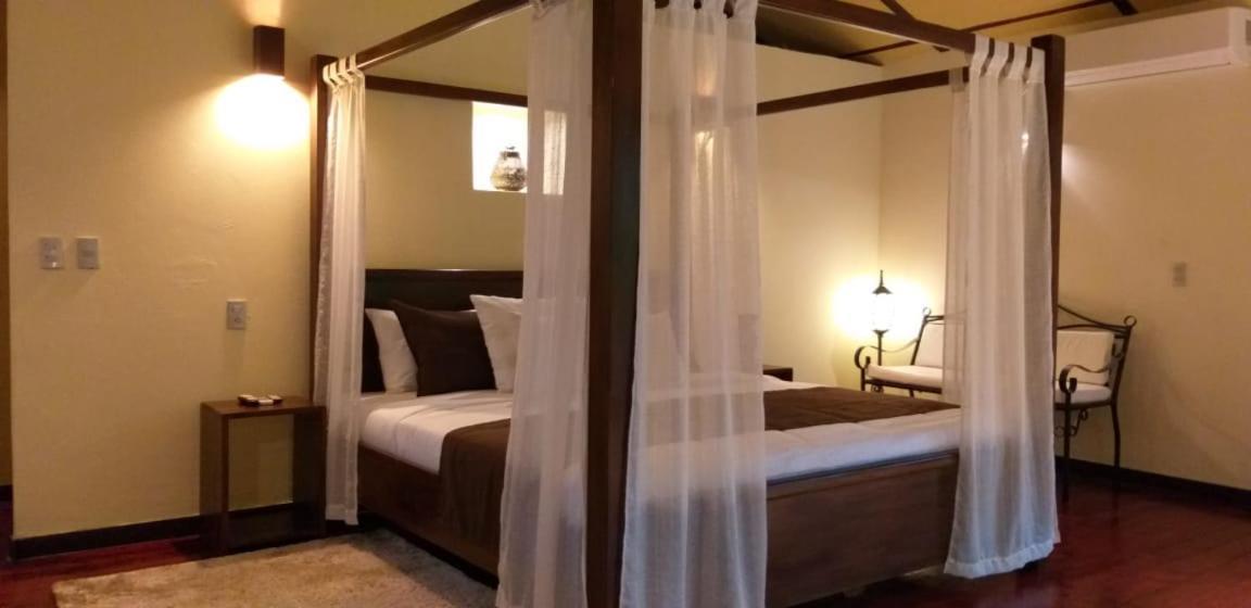 Tropical Suites & Villas La Fortuna Eksteriør billede