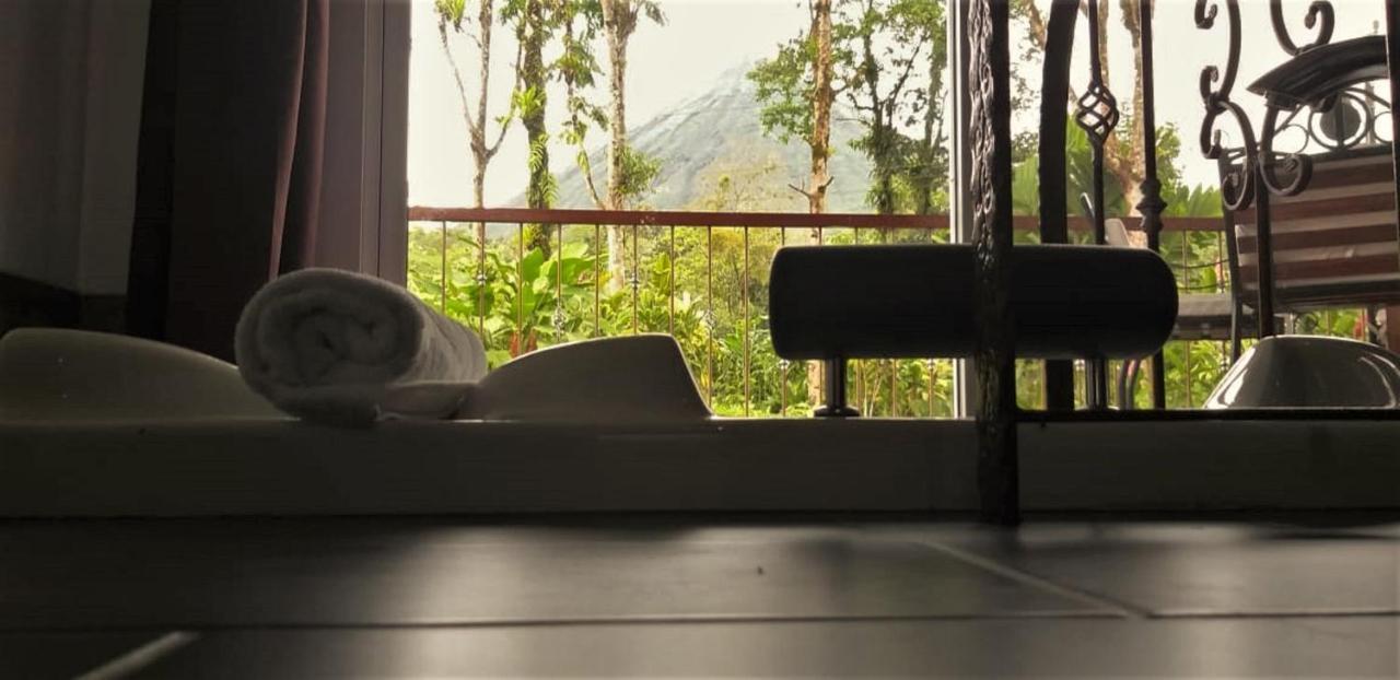 Tropical Suites & Villas La Fortuna Eksteriør billede