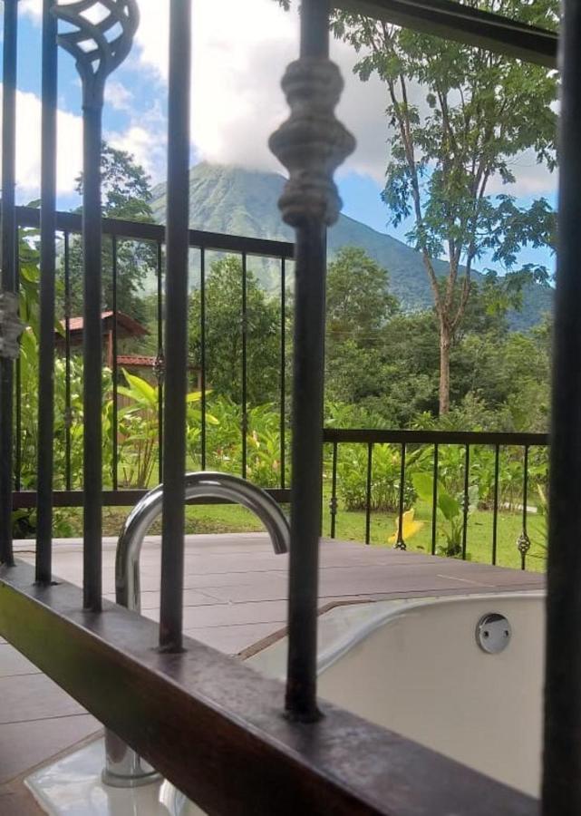 Tropical Suites & Villas La Fortuna Eksteriør billede